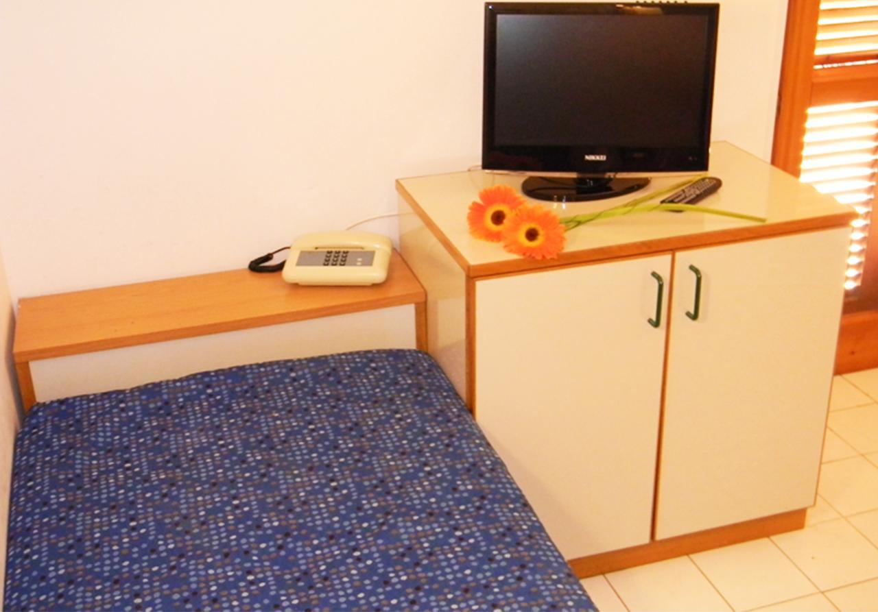 Residence Letojanni Taormina Bagian luar foto