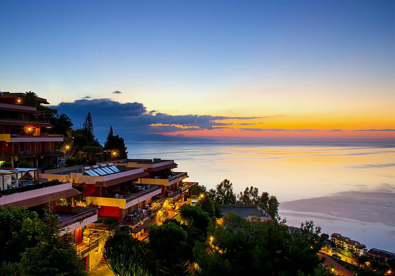 Residence Letojanni Taormina Bagian luar foto